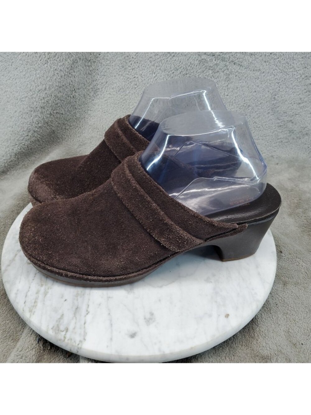 Crocs Shoes Womens Size 8 Brown Suede Sarah Clogs *Read*